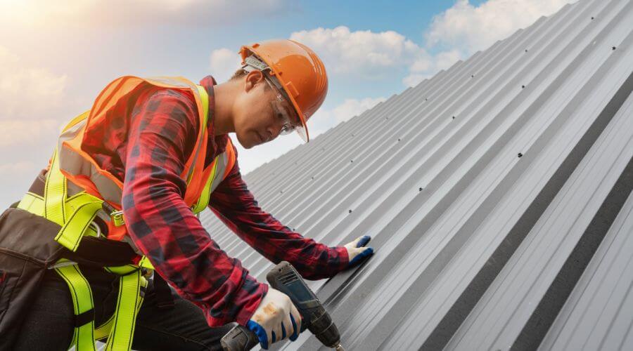 GAF certified roofer in San Pierre, IN